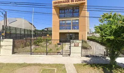 Fachada de la Notaría Conservador De Bienes Raíces De Concón, en Concón
